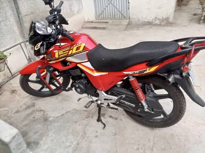 HONDA CB 150F OUTCLASS CONDITION