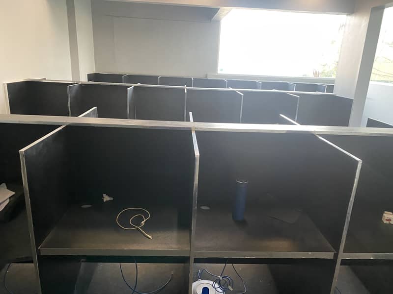 Black cubicles 4