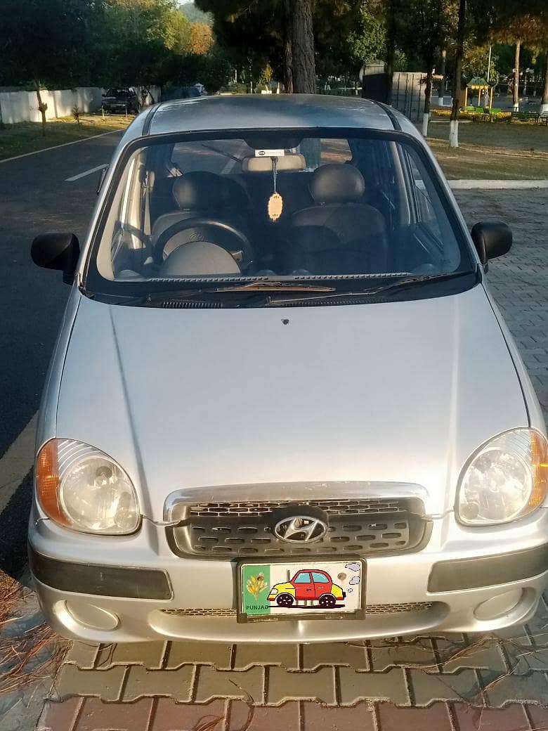 santro 2004 model 0