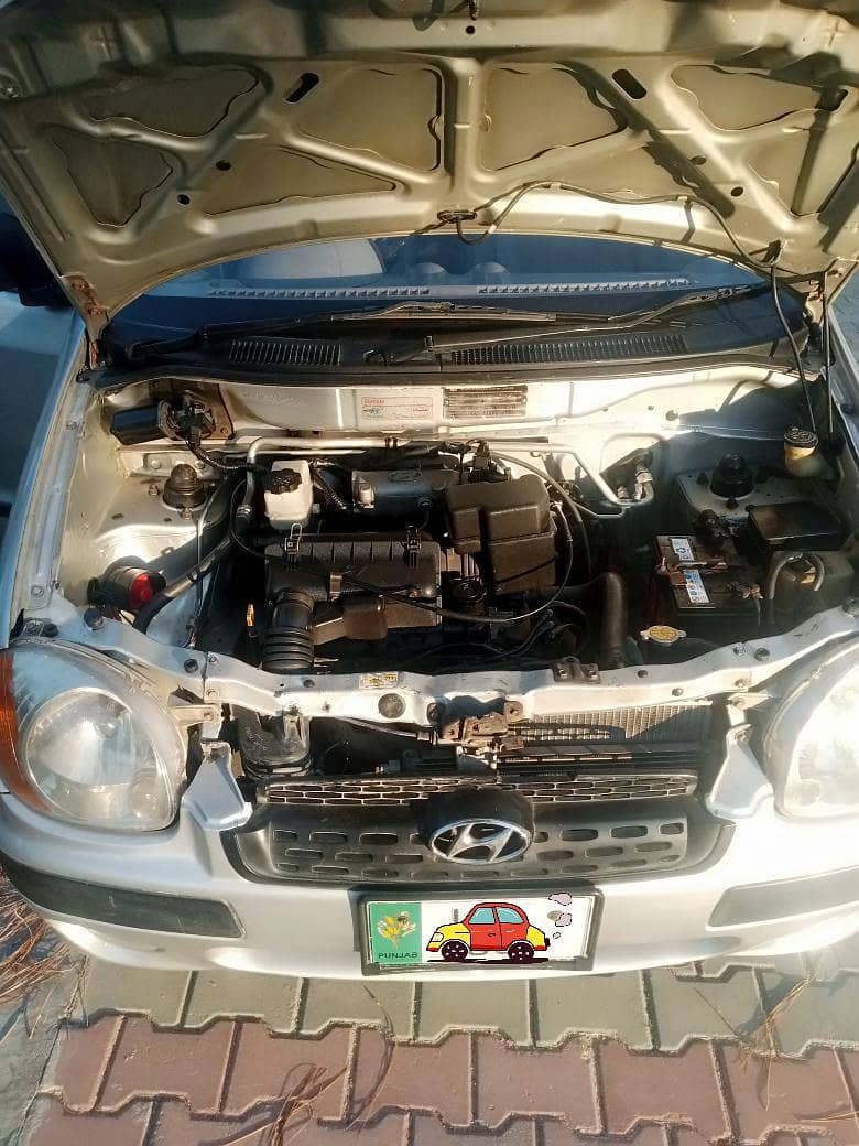 santro 2004 model 5
