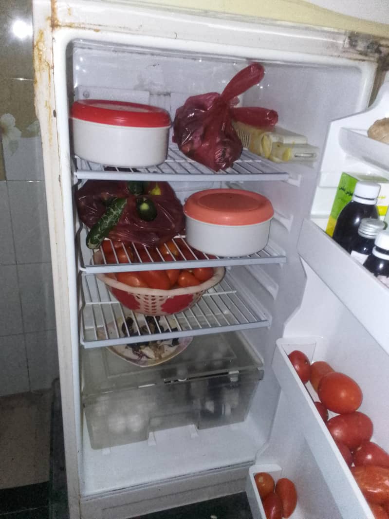 dawlance fridge 4
