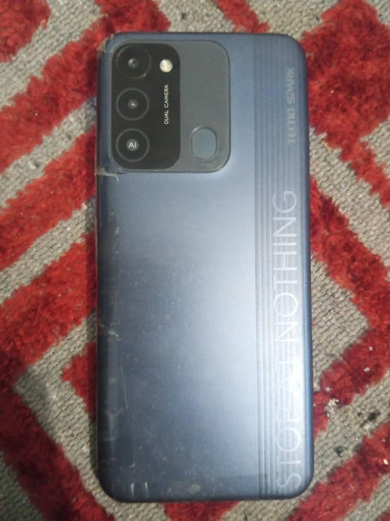 Techno Spark 8C 2