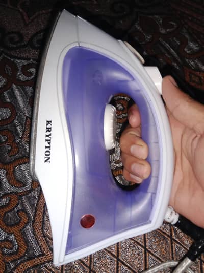 Steam iron