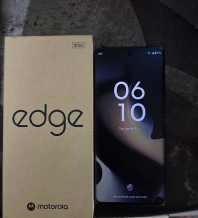 Motorola Edge 2024 8/256 Factory unlocked.