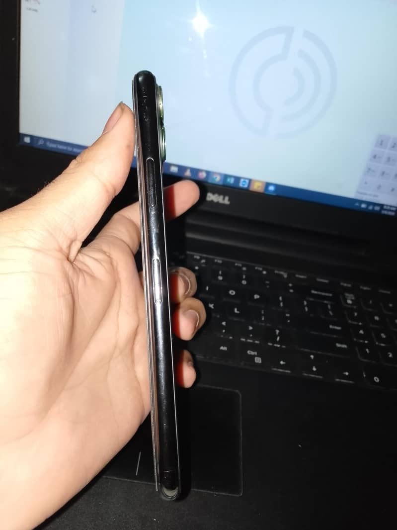Iphone 11 Pro Max 9
