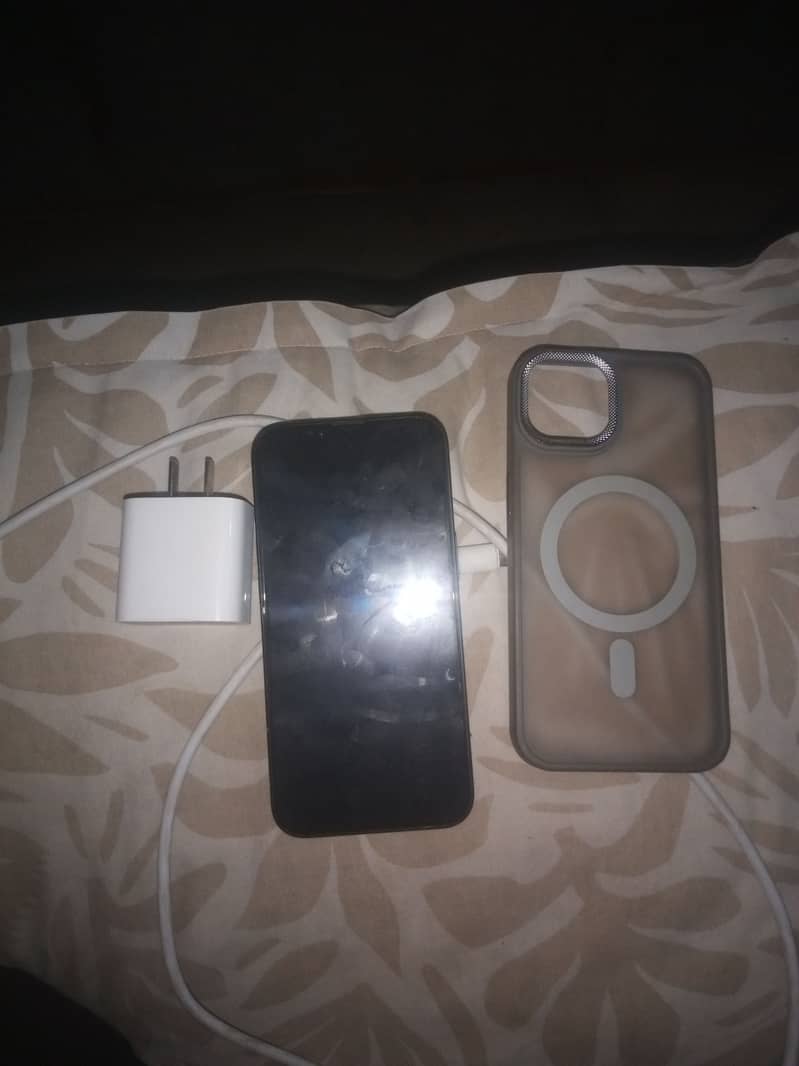 Apple 13 3