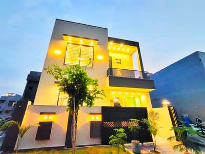 5 Marla Double Heightened Luxury Designer House Available For Sale