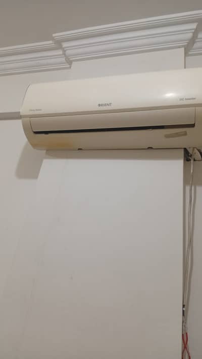 Orient ac 1 ton invertor ok condition new coil installed.