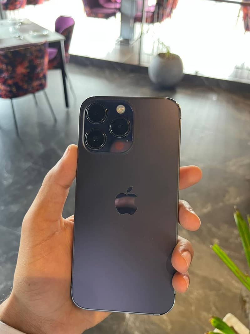 Iphone 14 pro max 4