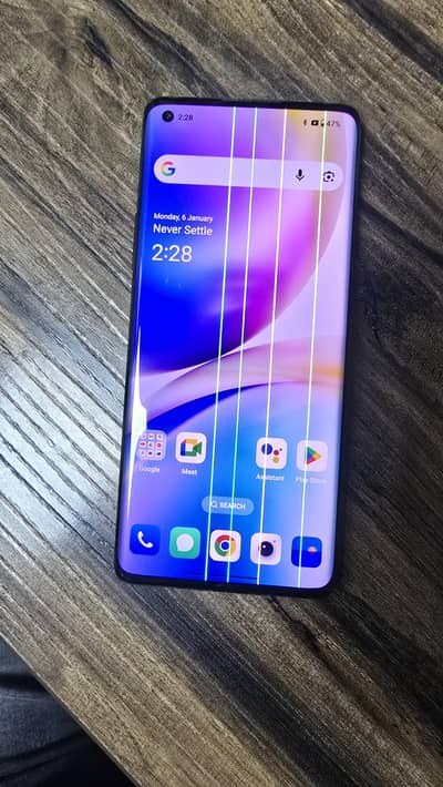 One plus 8 pro, lush body, 4 lines im screen