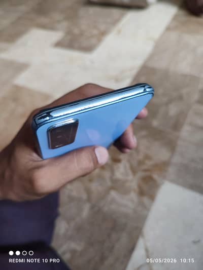 vivo y12s 3 32 farant cemra halki dasat hai mobile or box available