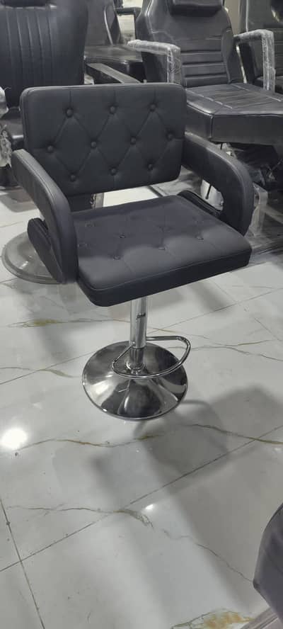Salon chairs, parlor chairs,saloon furniture, trolleys,washing unit