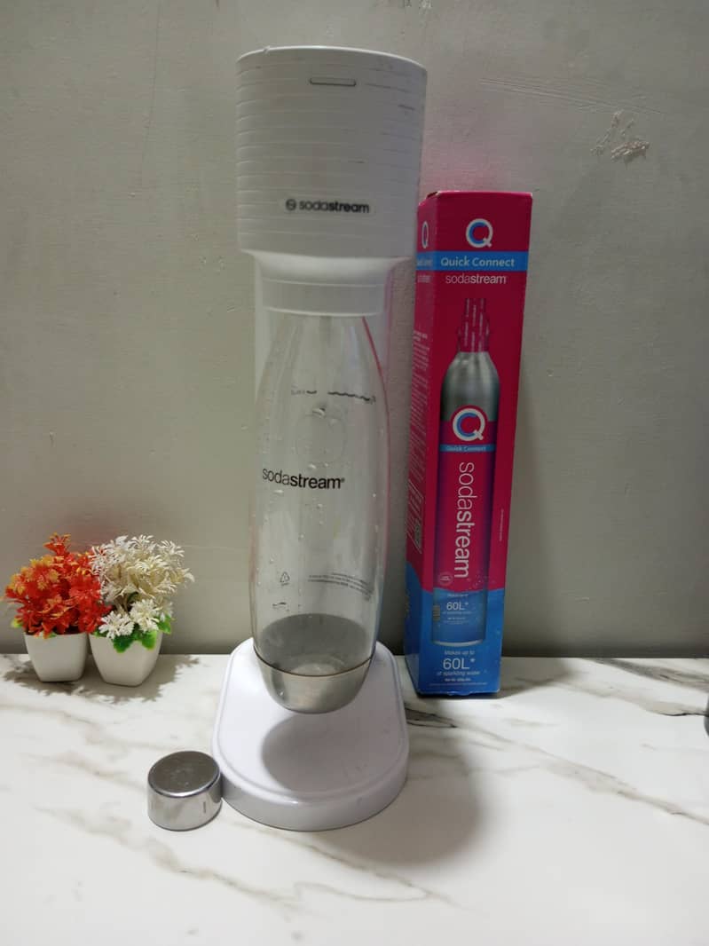 Soda stream machine cold drink maker 0