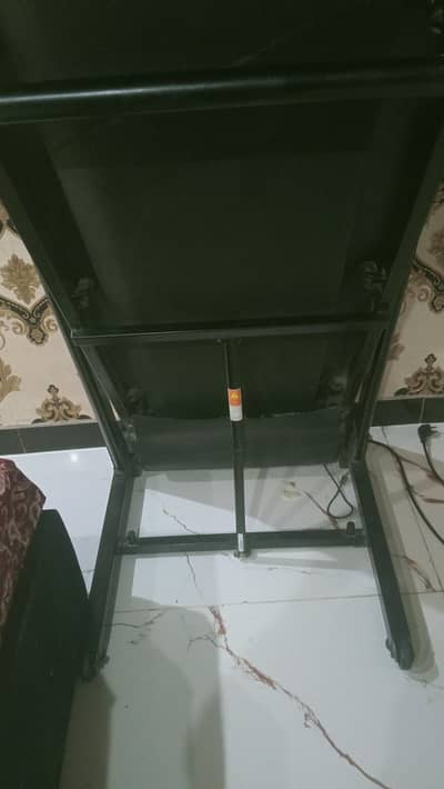 Revo treadmill