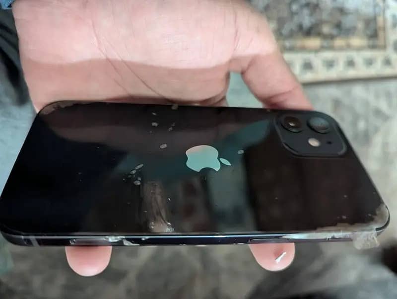 Apple iPhone 12 2