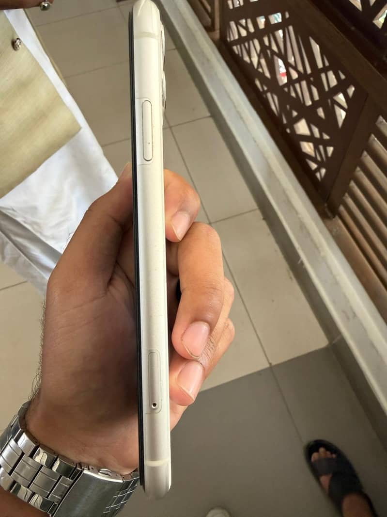 iphone11/64gb 2