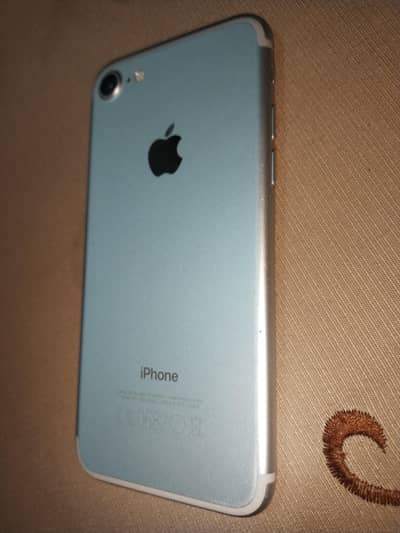 Iphone 7| 10 by 10 | URGENT FOR SALE