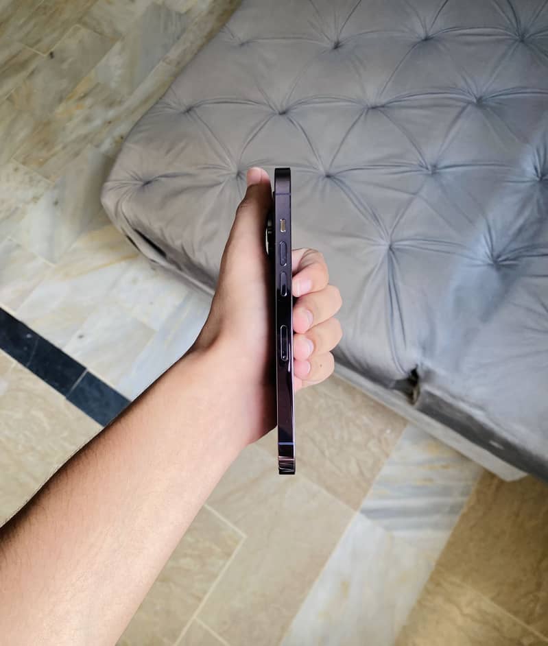 Iphone 14pro 2