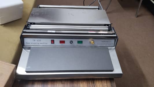 Brand New Hand Wrapping/ Packing Machine