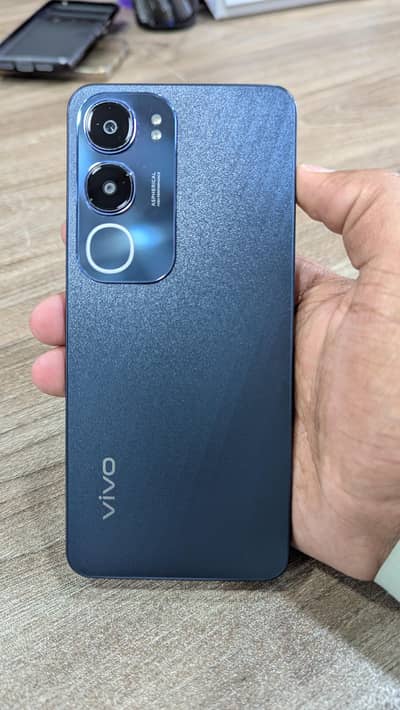 Vivo Y19s (6GB RAM / 128GB ROM) – 10/10 Condition, Scratchless