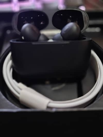 AirPods Pro 2nd Gen — Active Noise Cancellation — 10/10 Condition
