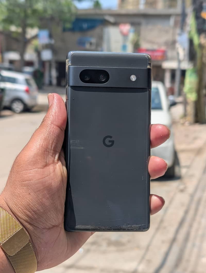 Google Pixel 7A 1