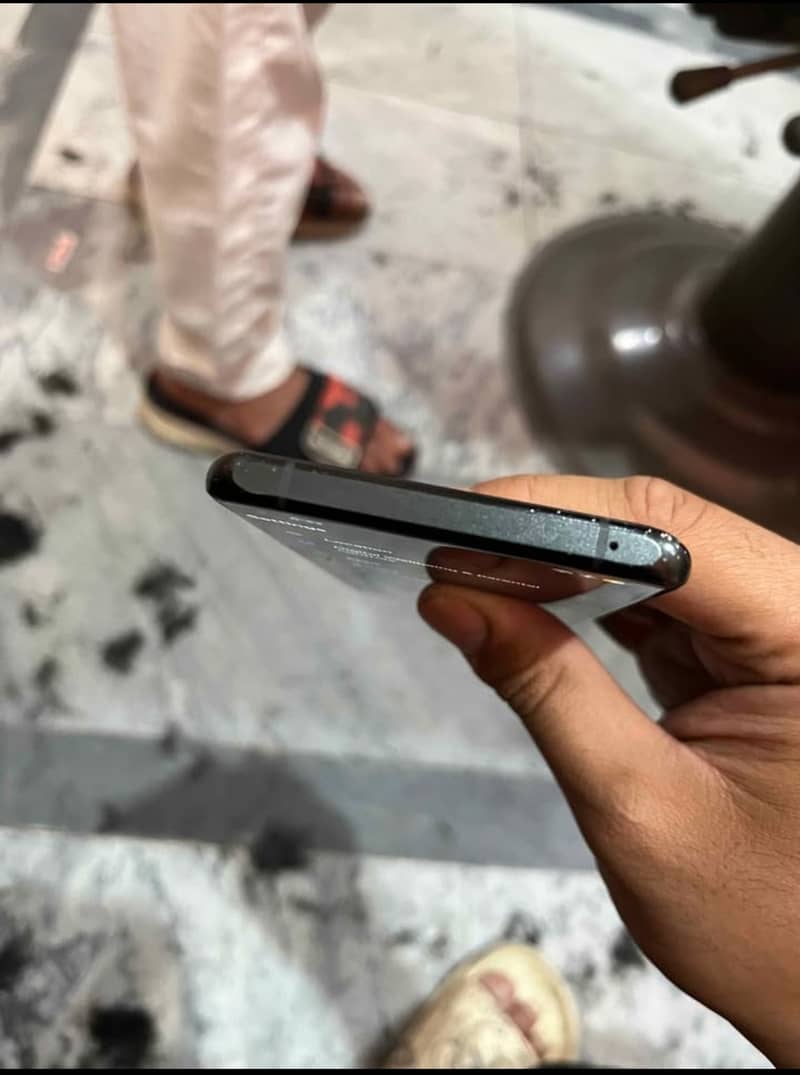 One Plus 10 Pro 1