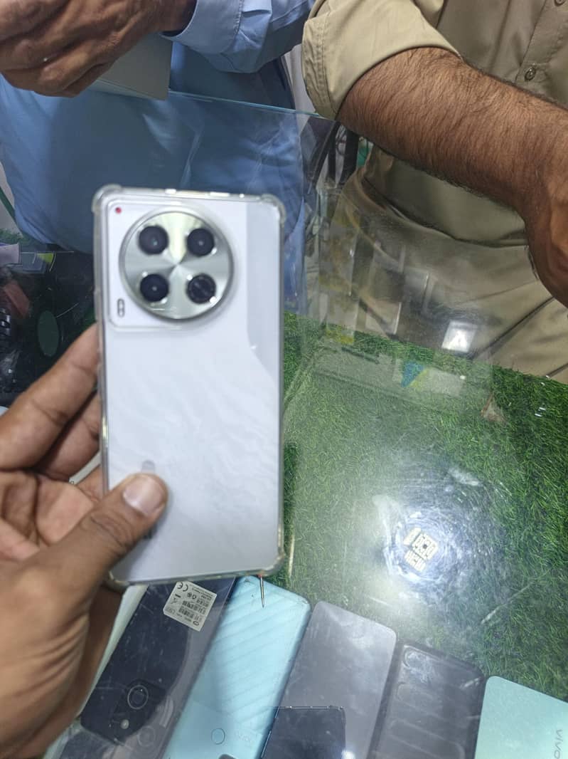 tecno 1