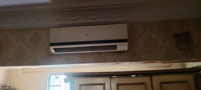 Haier 1 ton urgent sale