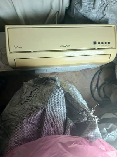 Kenwood 1 ton non inverter