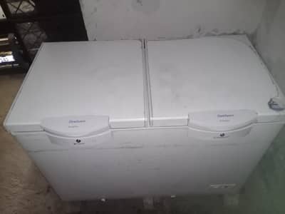 Refrigerator dubble dor freezr