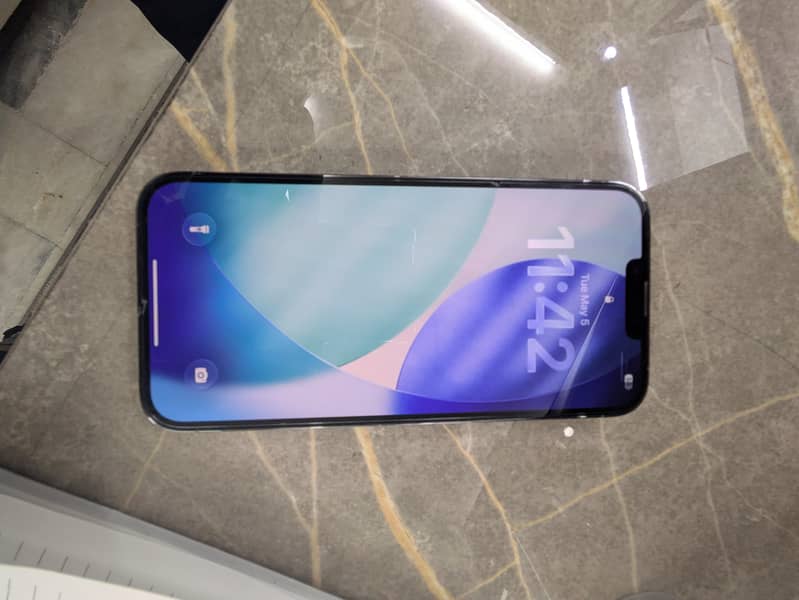 Apple iPhone 13 Pro Max 2