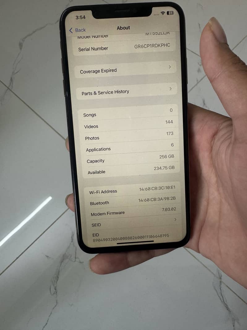 iPhone XS Max 4