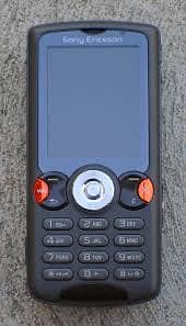 Nokia 2630  w810.  W995
