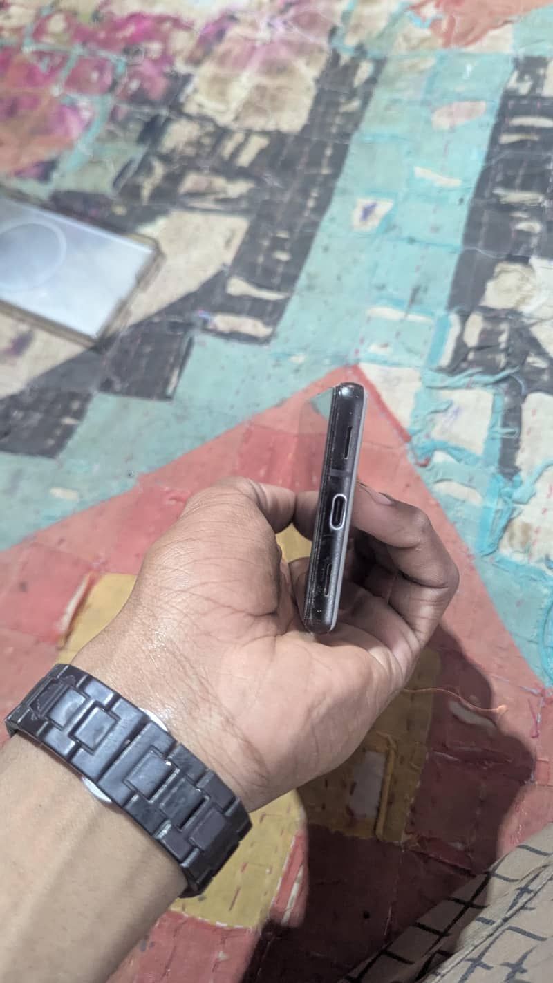 Google pixel 6a 5