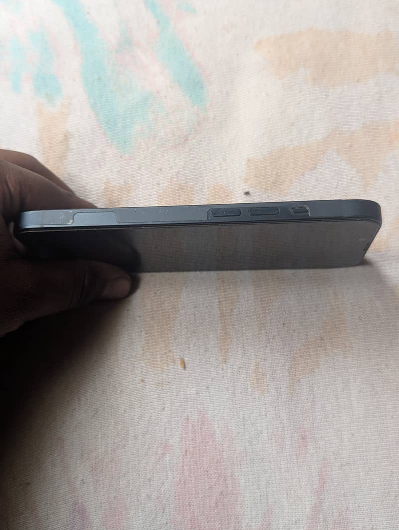 Iphone 14 jv simple 4
