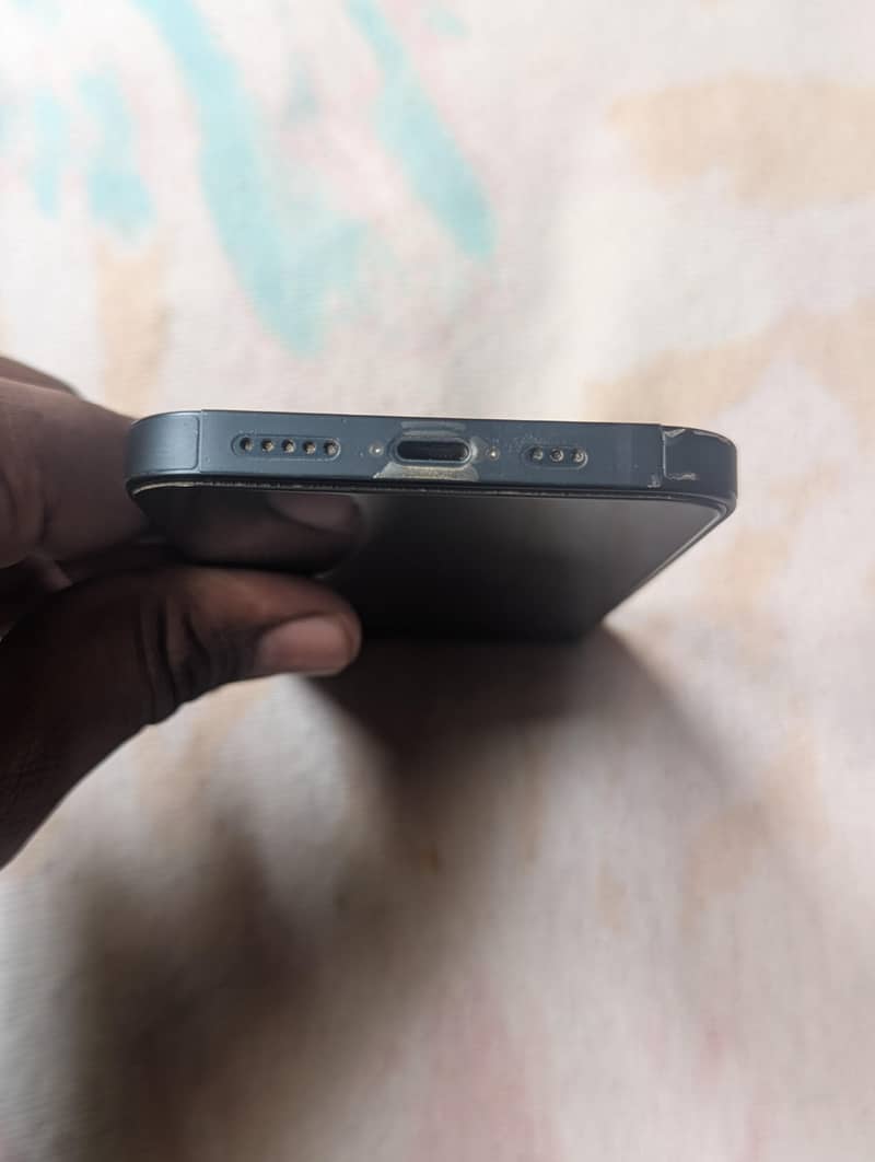 Iphone 14 simple jv 5