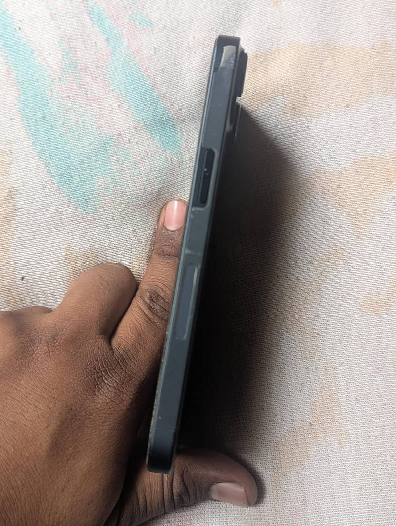 Iphone 14 simple jv 2