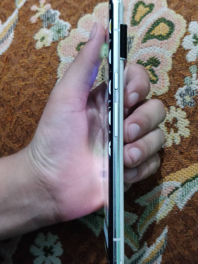 lelo  mobile 3