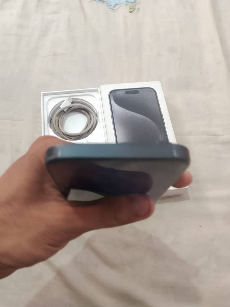 Iphone 15 pro 3