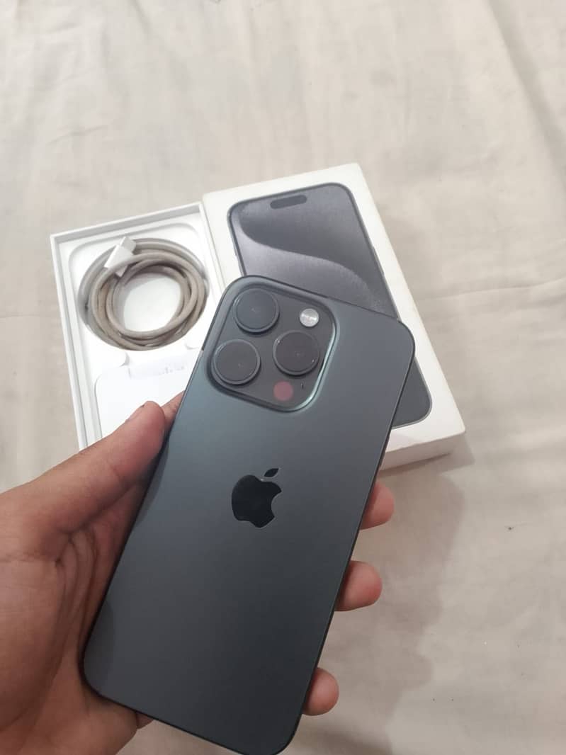 Iphone 15 pro 10