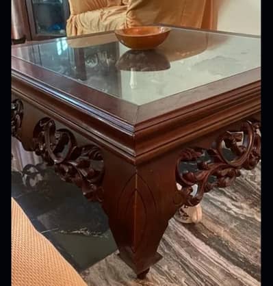 center tabel for urgent sale. 1  center table with 2 side tabels