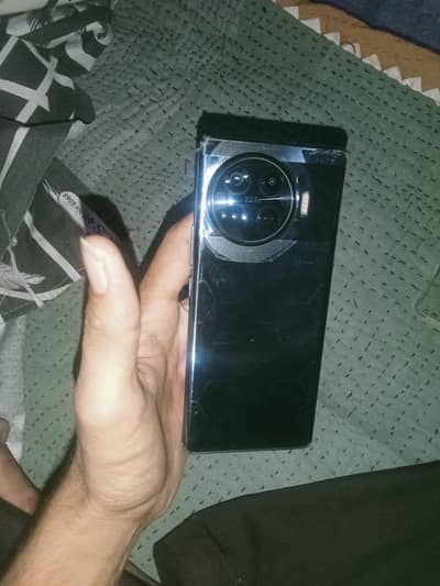 Spark 20 pro plus