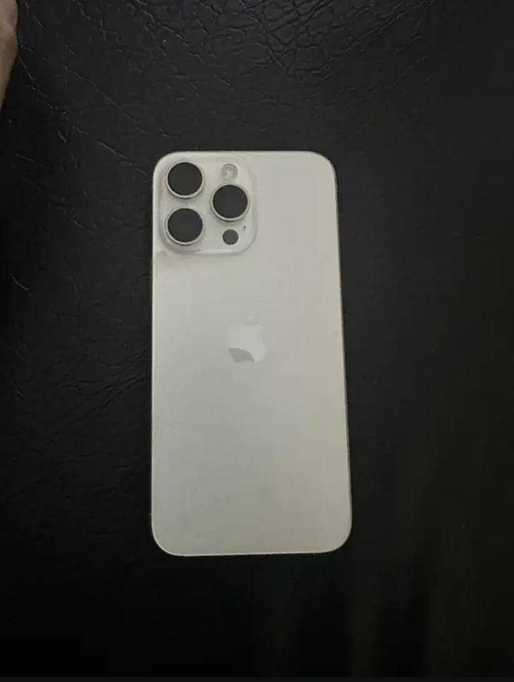 Iphone 15 pro max 0