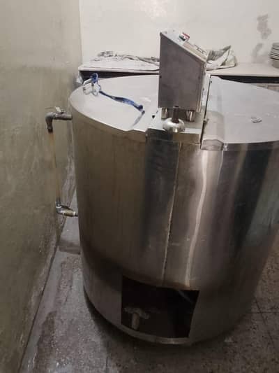 Milk boiler