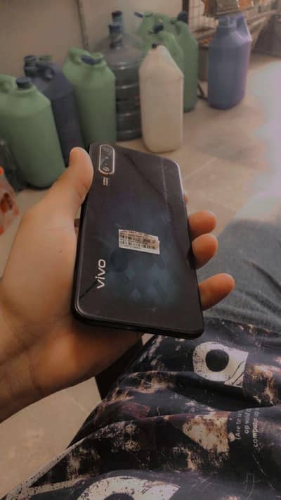vivo s1