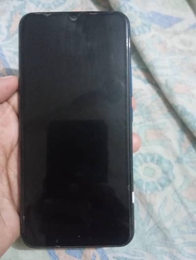 Vivo y17 4/128 good condition me hy  urgent sale krna hy