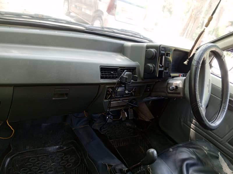 2007 model mehran 4