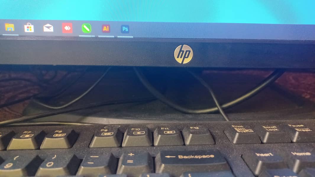 dell core i7 6th generation 8 ram 128 ssd 500 hard with 24 inch border 1