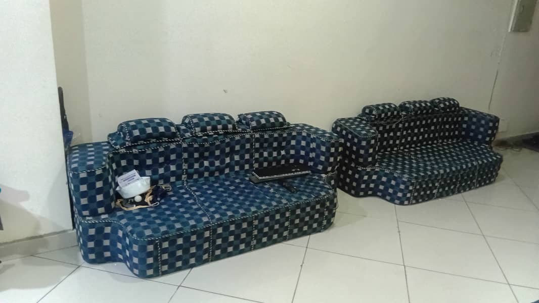 2 sofa 3 seater 0